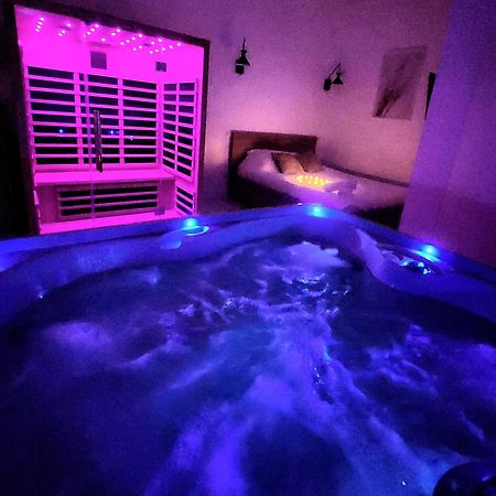 Love Room Jacuzzi Sauna Privatif Marsilya Dış mekan fotoğraf